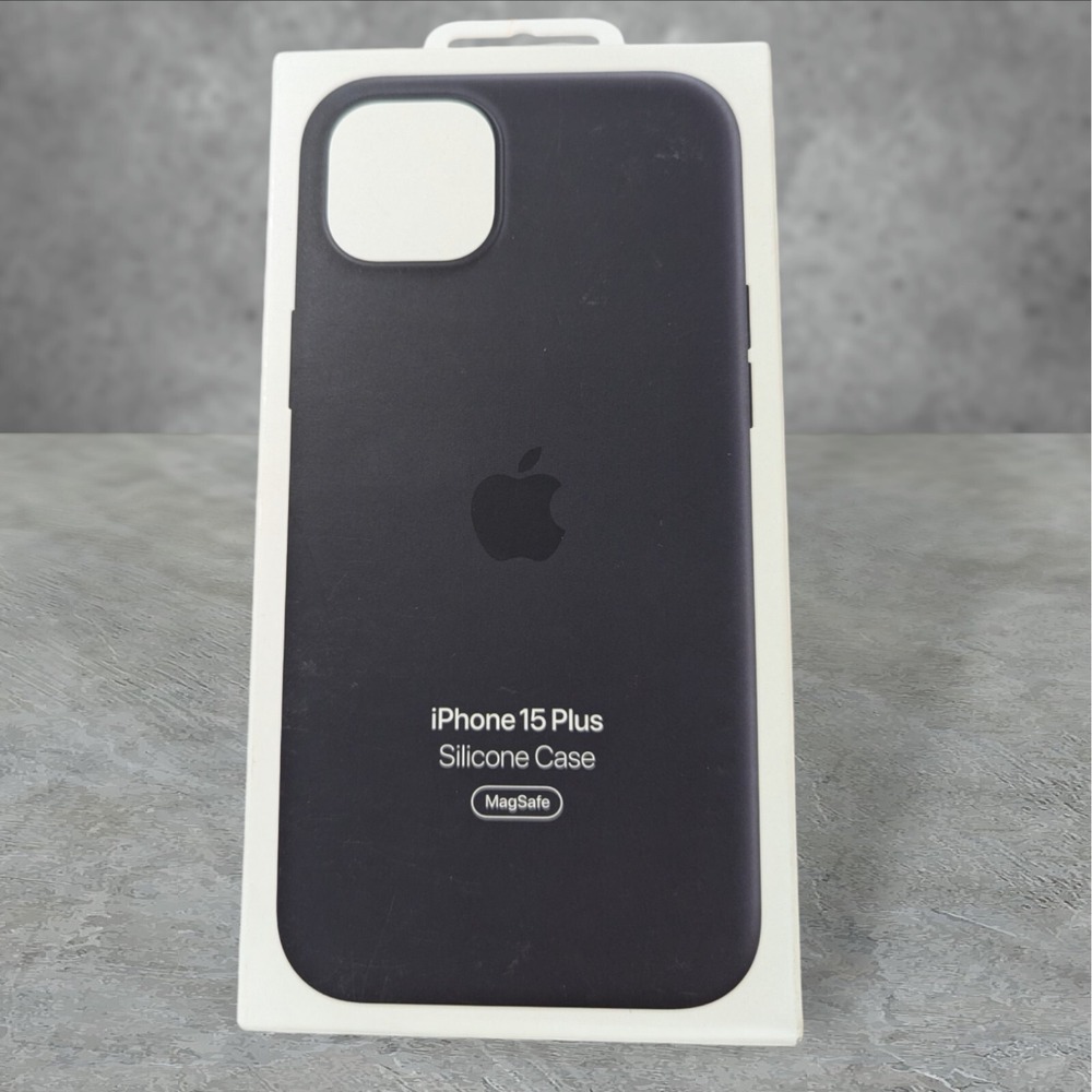 A5 Apple Silicone Case with MagSafe for Apple iPhone 15 Plus / 14 plus - Black